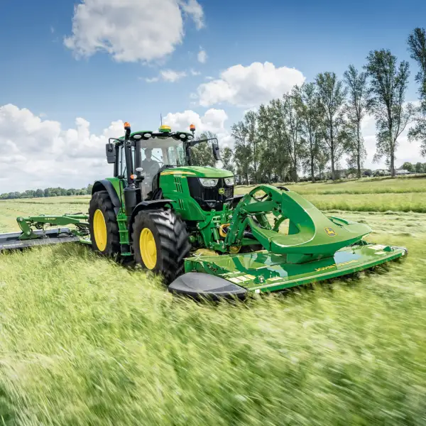 Tractor 3